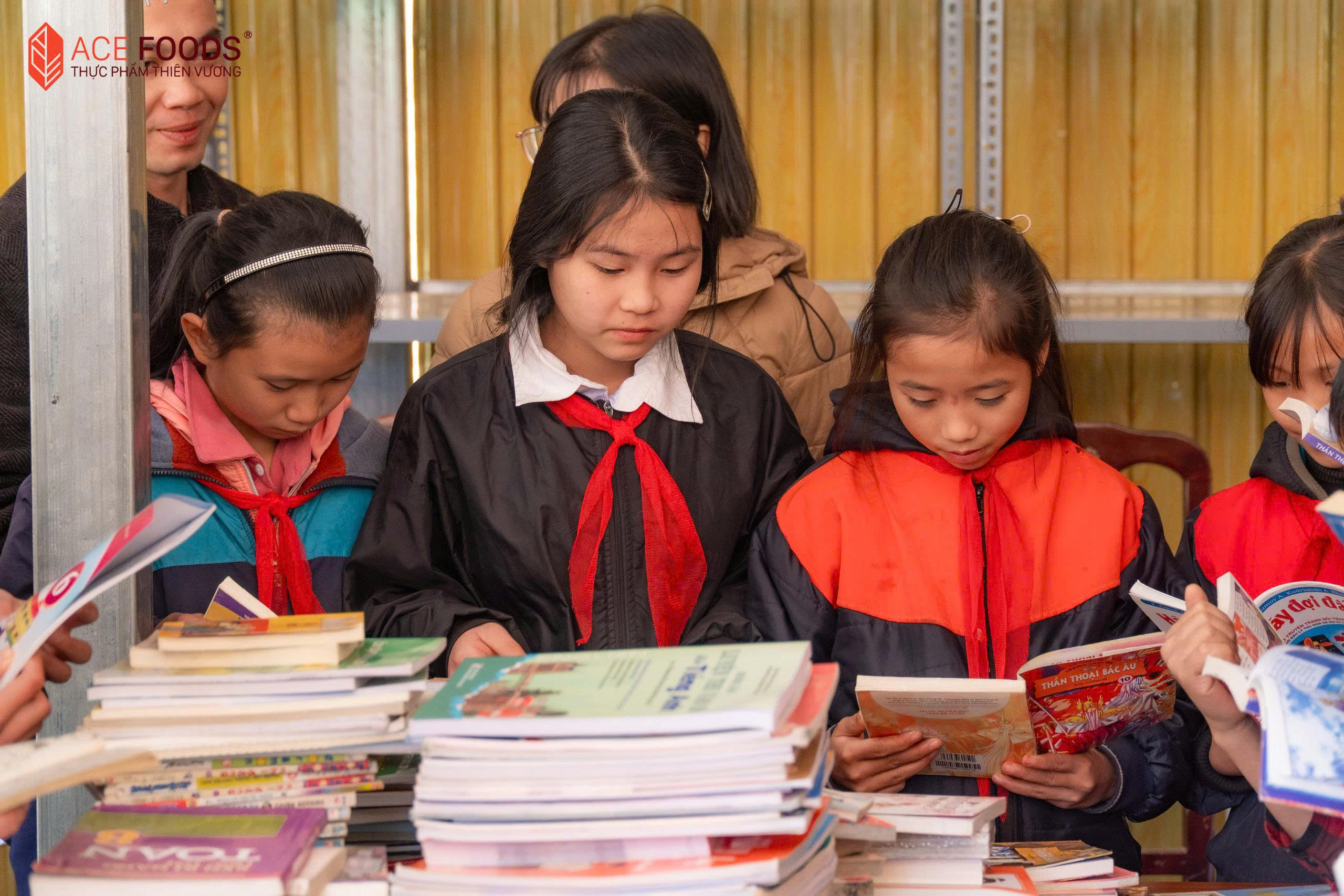 Hành trình “Thư Viện Cho Em” - Khi tri thức đến gần hơn với trẻ em vùng cao