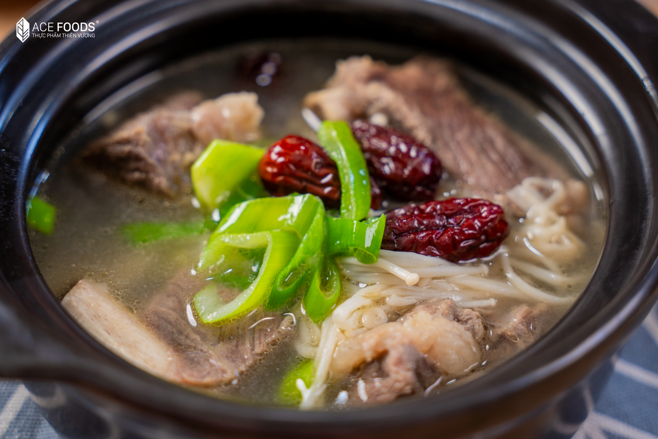 Cách nấu canh sườn bò Hàn Quốc ngọt thanh, nước trong chuẩn vị