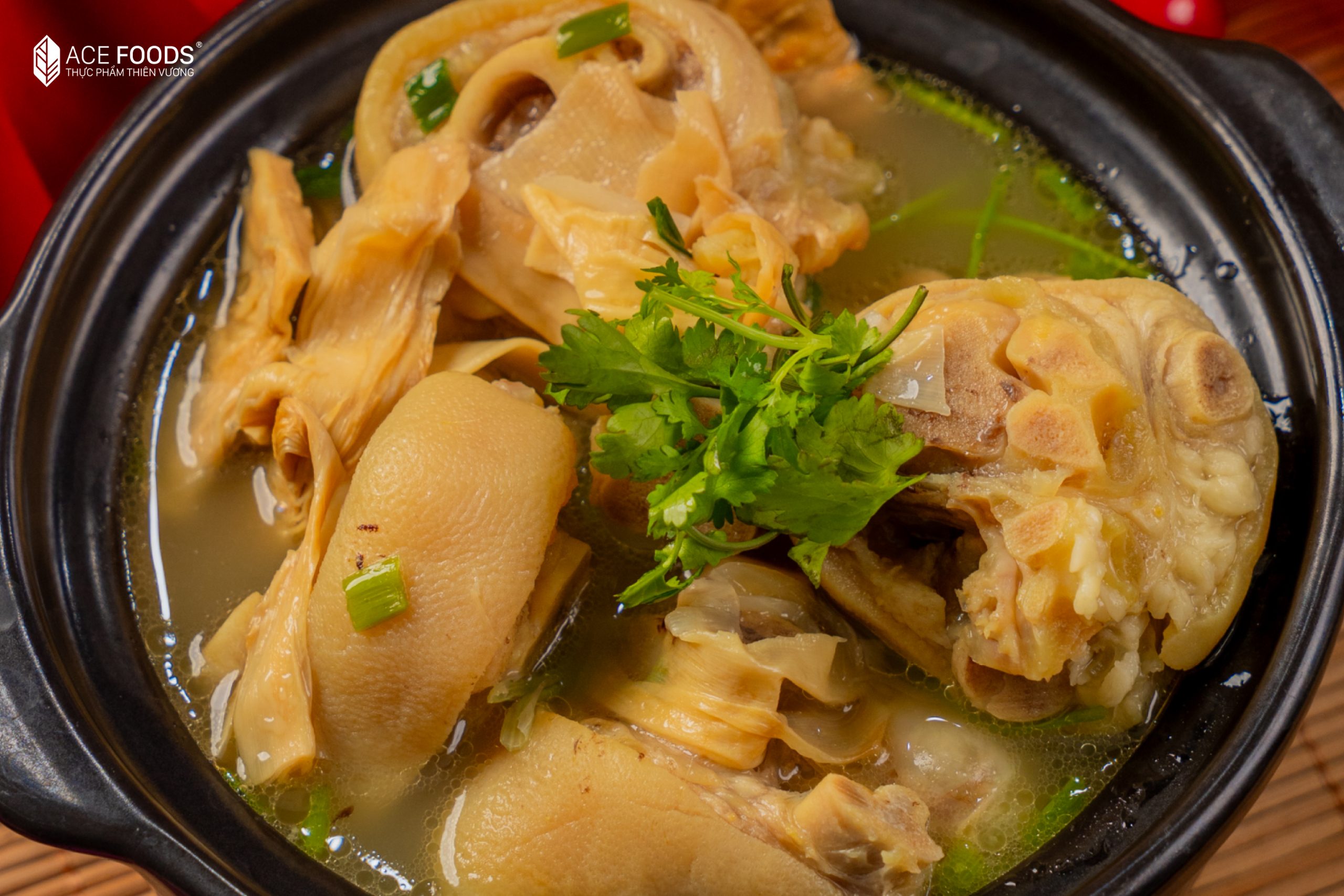 Canh măng móng heo thơm ngon, đậm đà chuẩn vị truyền thống